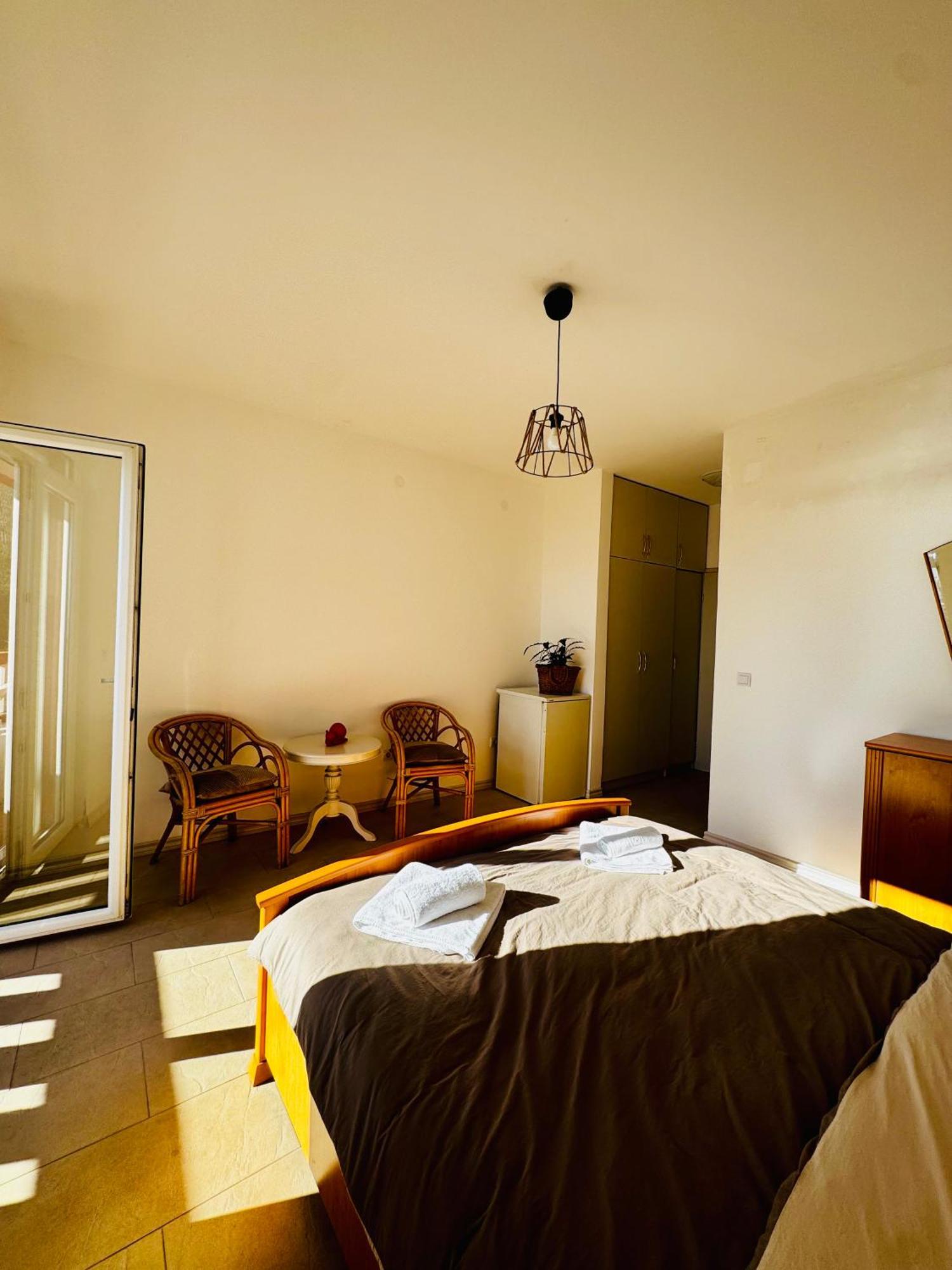 Budva Felix Suites Luaran gambar