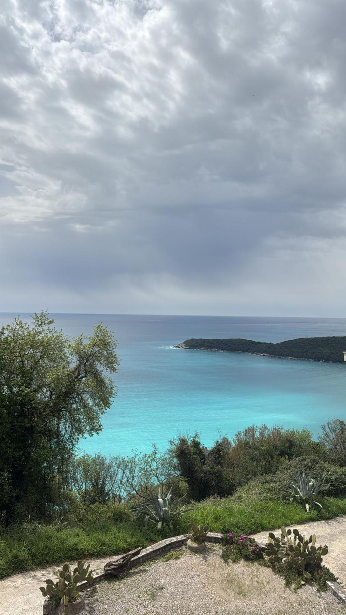 Budva Felix Suites Luaran gambar