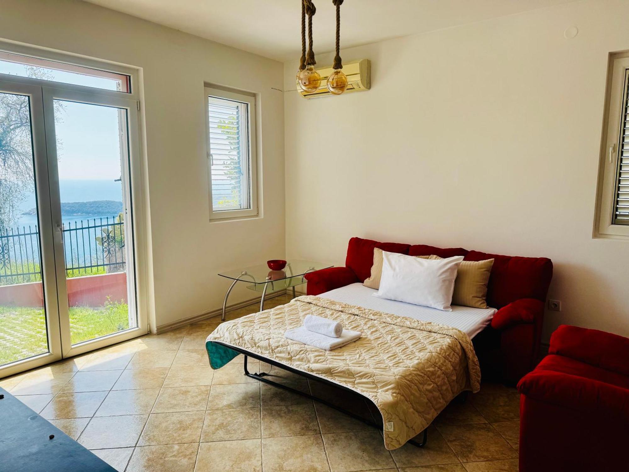 Budva Felix Suites Luaran gambar